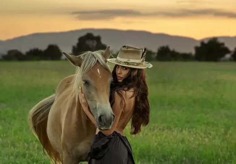 Николета заработва от щерката на Фатик (СНИМКИ)