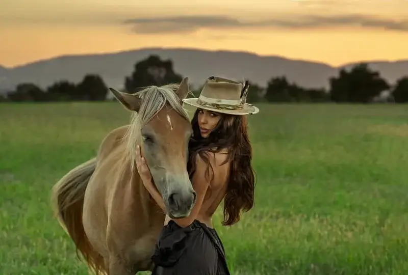 Николета заработва от щерката на Фатик (СНИМКИ)