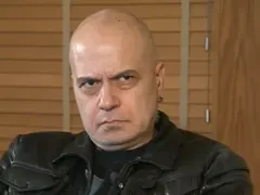 Нинджи обраха софийския мезонет на Слави Трифонов