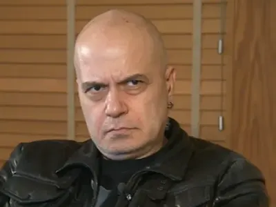 Нинджи обраха софийския мезонет на Слави Трифонов