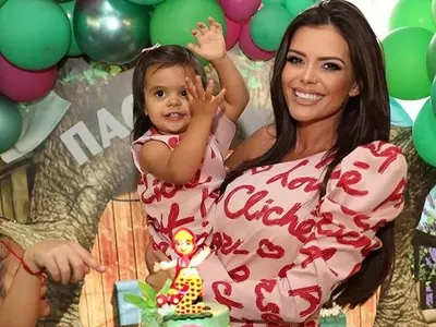 Преслава и Паола като две капки вода (СНИМКИ)