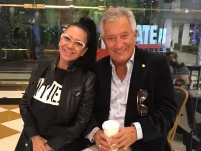 Прокоба тегне над Анита Мейзер (Нова смърт разтърси скандалната силиконка)