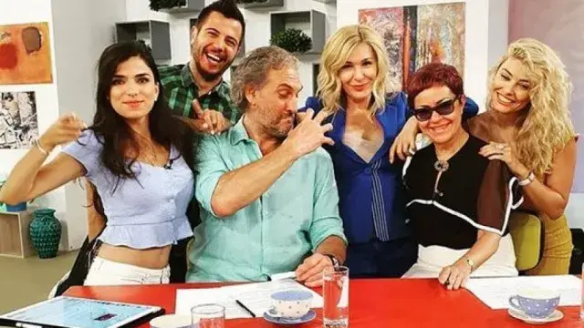 СЕЧ: Изритаха панелистите от „На кафе”! Търсят с  кастинг нови лица, 20 знаменитости се натискат да работят с Гала