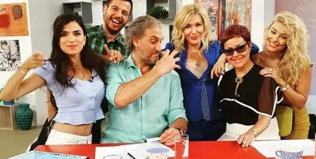 СЕЧ: Изритаха панелистите от „На кафе”! Търсят с  кастинг нови лица, 20 знаменитости се натискат да работят с Гала