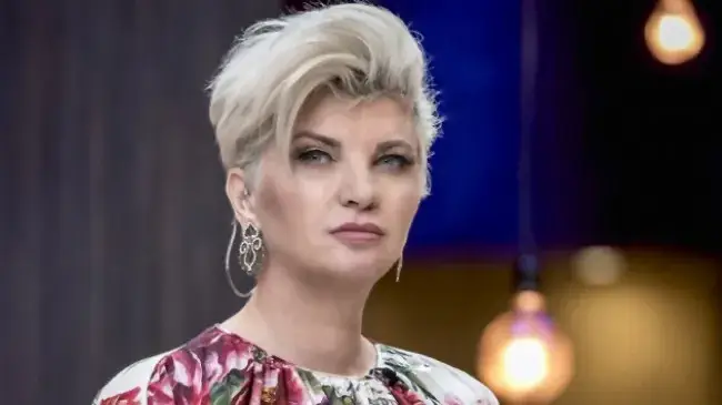 Силвена Роу страда за новородената си  внучка Иззела