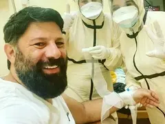 Тони Стораро: Не се правя на болен! (Изписват певеца от болницата)