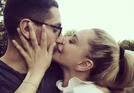 Ваня Щерева категорична: Не съм се омъжила! (Гаджето й наполовина по-млад от нея)