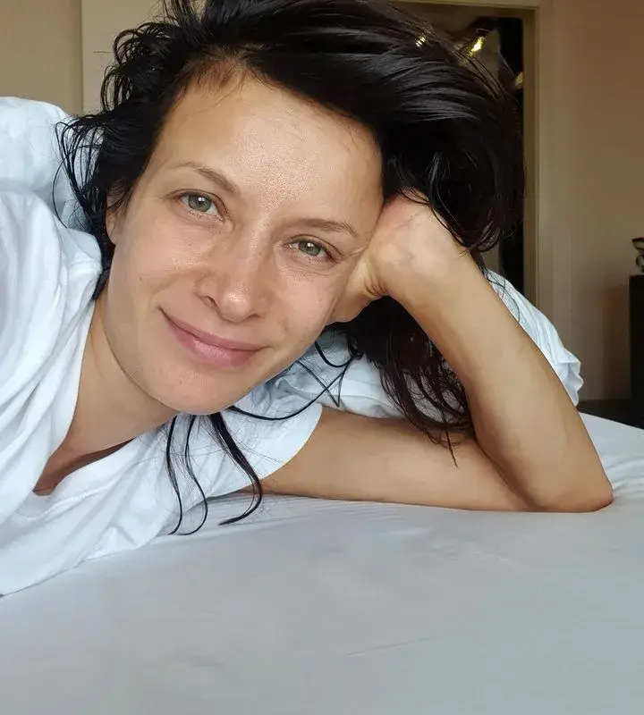 Вижте Яна Маринова без грим (Фото)