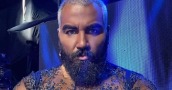 Азис си бие инжекции за потъмняване на кожата