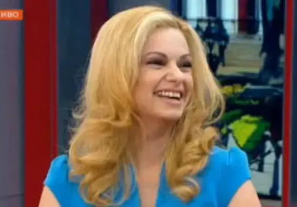 Аделина Радева се запусна (Бившата водеща на Нова ТВ качи 10 кг)