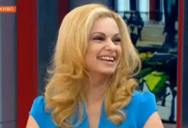 Аделина Радева се запусна (Бившата водеща на Нова ТВ качи 10 кг)