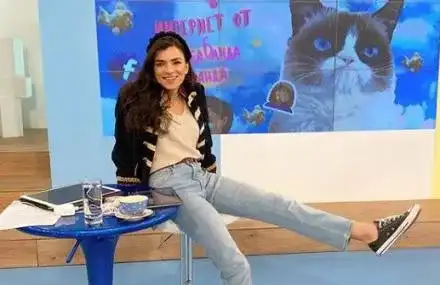 Андреа Банда-Банда спи по палатки