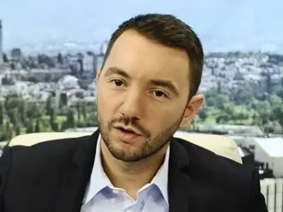 Антон Хекимян няма висше (Журналистът не може да завърши Софийския университет)