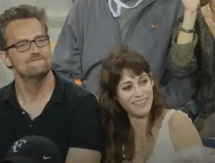 Бившето гадже на Матю пери пристигна в София (Звездата от Приятели не крие, че Лизи Каплан е най-голямата му любов)