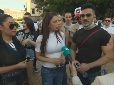 Чалгата на бунт: Ние сме изкупителната жертва! Заразата не тръгва от дискотеките!