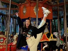 Дара се чекне на шпагат (Фото)