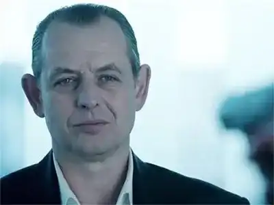 Джаро пак става мафиот