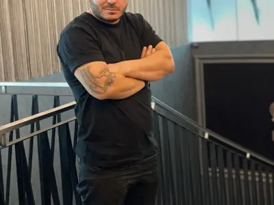 Дени Калинов: Има носталгия по старите времена на попфолка