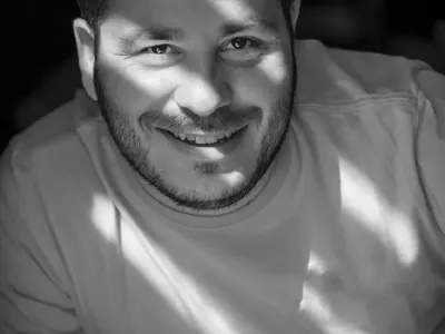 Дени Калинов: Има носталгия по старите времена на попфолка