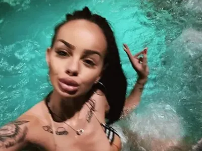 Дирят Сузанита в порносайт