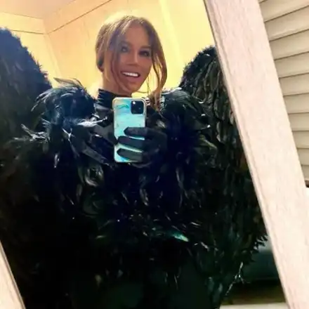 Есил Дюран: Няма да разпознаете другите маски!