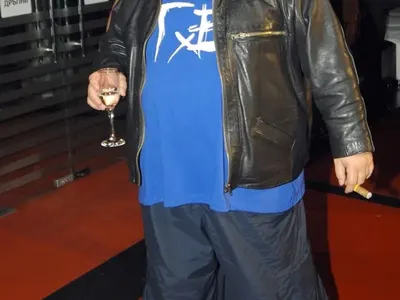 Фънки съвсем закъса за пари: Умираме си бавно и това е!