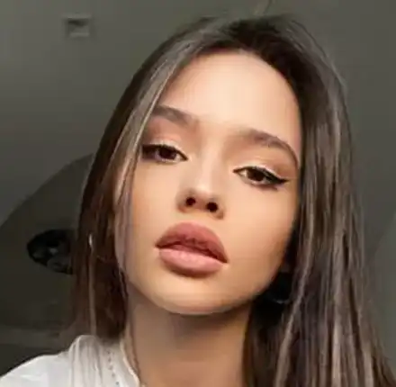 Фолк певица е бездомна