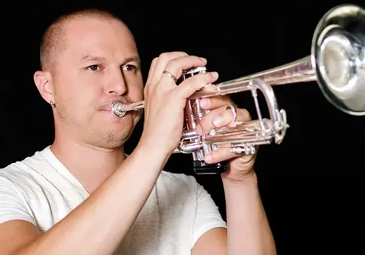 Гъмзата си присади коса, вече го наричат Мокета