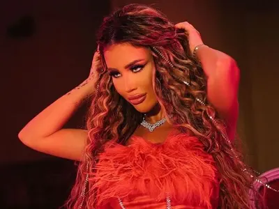 Гери-Никол: Влюбена съм (Певицата МЪЛЧИ за Дани Илиев)