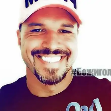 Хакери пак налазиха Божинов, забъркаха го в афера с мъже