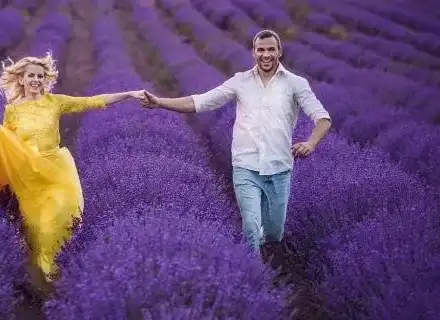 Ивайло Захариев отлага сватбата за догодина (Актьорът събира пари с месеци)