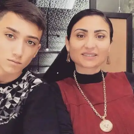 Лоренцо НЕЩАСТЕН в любовта като Софи