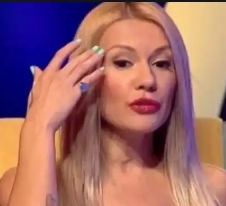 Мария Игнатова с кола на 13 години