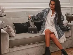 Мария ЗАБЛУЖДАВА феновете си! Те: Не ти вярваме вече!!