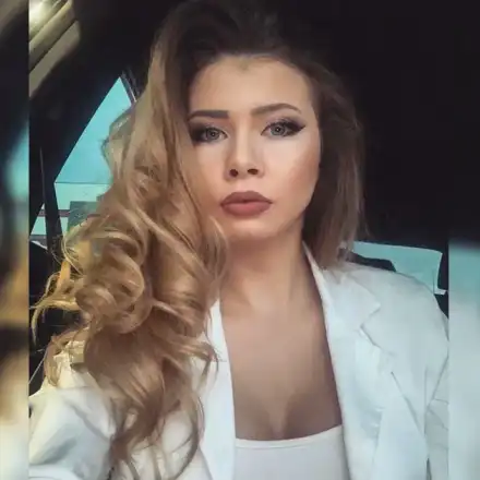 Мис София пребори COVID-19