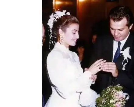 Нищо общо! Дарина Павлова неузнаваема на сватбата си с Илия Павлов (Фото)