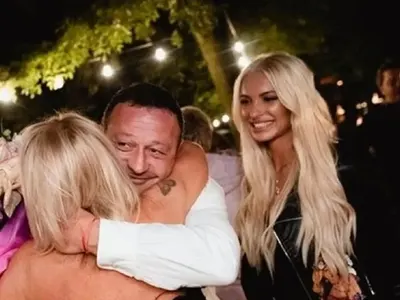 Новата на Рачков не спира да го ревнува, страхува се да не й го отнемат