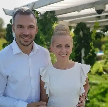 Половинката на Ивайло Захариев се оказа ОГНЕНА жена (ФОТО)