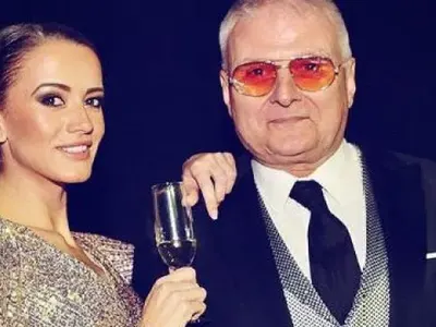 Последната метреса на Сираков го прежали, иска да спи с Григор Димитров
