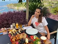 Преслава на романтична почивка в Бодрум