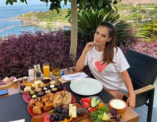 Преслава на романтична почивка в Бодрум