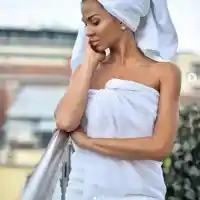 Райна иска любов за РД (Вижте какво си пожела навръх празника)