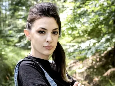 Сашо Диков направил Диана от „Фермата” журналистка