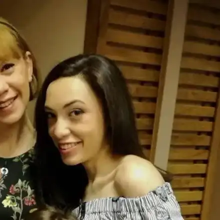 Щерката на Кака Лара се тества за Ковид! Вижте какво показа