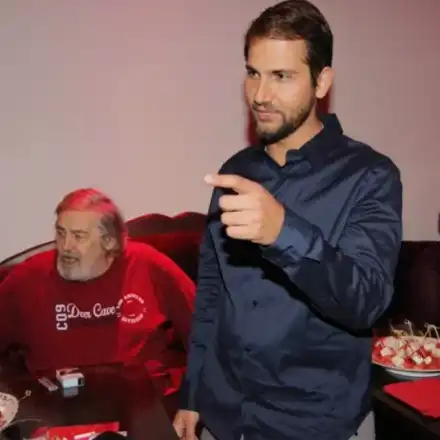 Синът на Ламбо влиза в ролята на знаменития си баща във филм за него