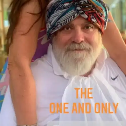 Владо Пенев празнува ЧРД на аванта при Мадам Мулти, присламчи се и Марта Вачкова (Снимки)