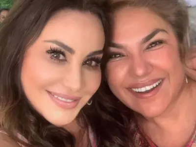 Владо Пенев празнува ЧРД на аванта при Мадам Мулти, присламчи се и Марта Вачкова (Снимки)