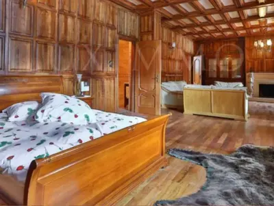 Замъкът на Самоковеца търси наемател! Отдават го срещу баснословна сума (СНИМКИ)