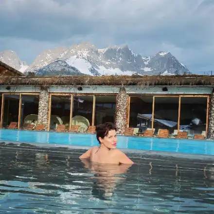 Златотърсач иска Мис България да го издържа, да го вози с джип и още...