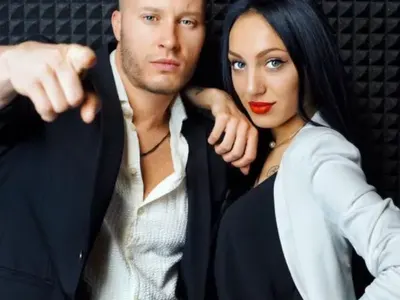 Арти и Криси се покриха